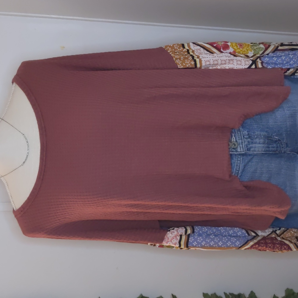 7th Ray Balloon Sleeve Thermal Top